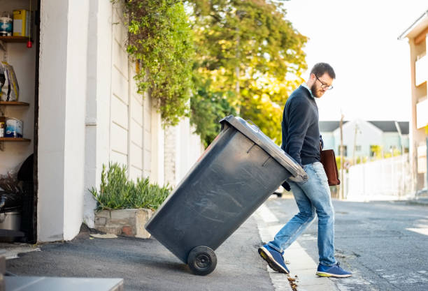 Best Yard Cleanup Services  in Richmond, IL